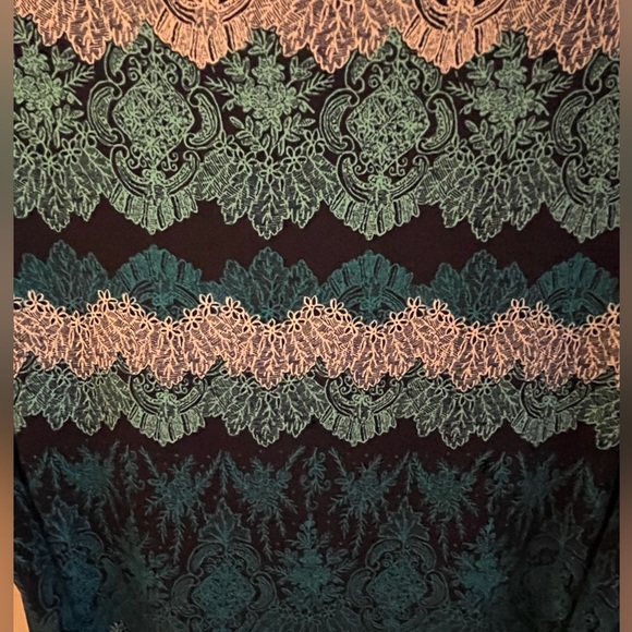 🔥💙 Banana Republic size L stretchy dress. Like new! Navy/teal blue/white NICE! - Picture 2 of 4